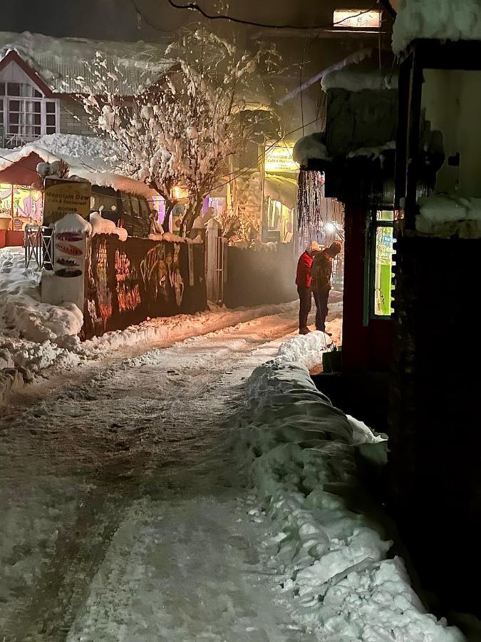 Auberge de jeunesse Yolo Backpackers - Manali Extérieur photo
