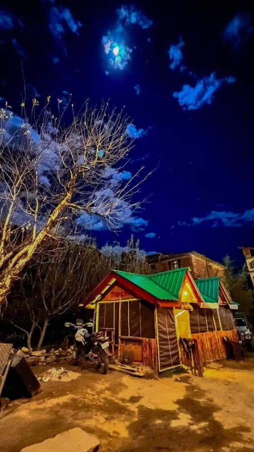 Auberge de jeunesse Yolo Backpackers - Manali Extérieur photo