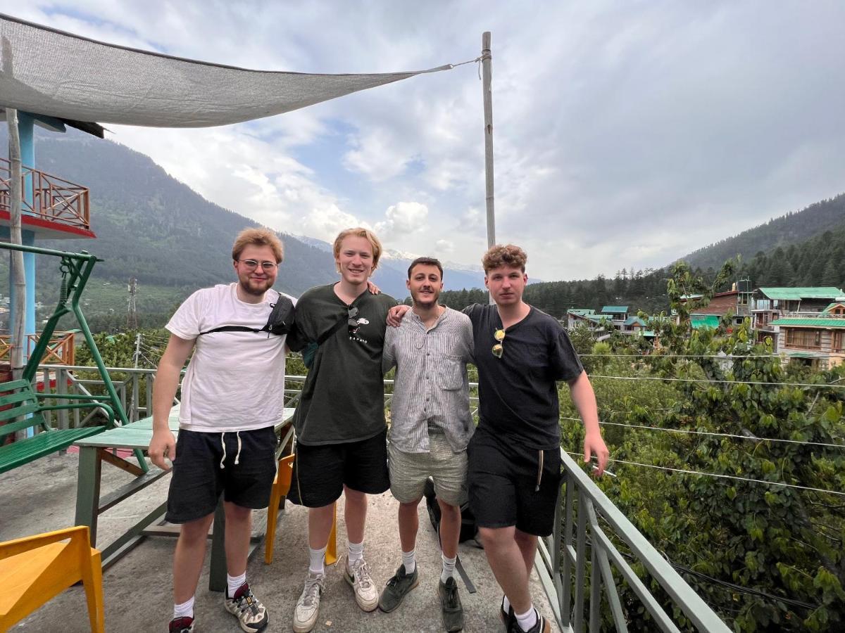 Auberge de jeunesse Yolo Backpackers - Manali Extérieur photo