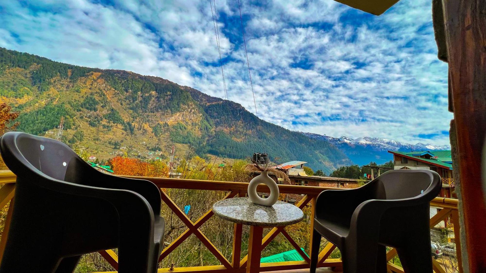 Auberge de jeunesse Yolo Backpackers - Manali Extérieur photo
