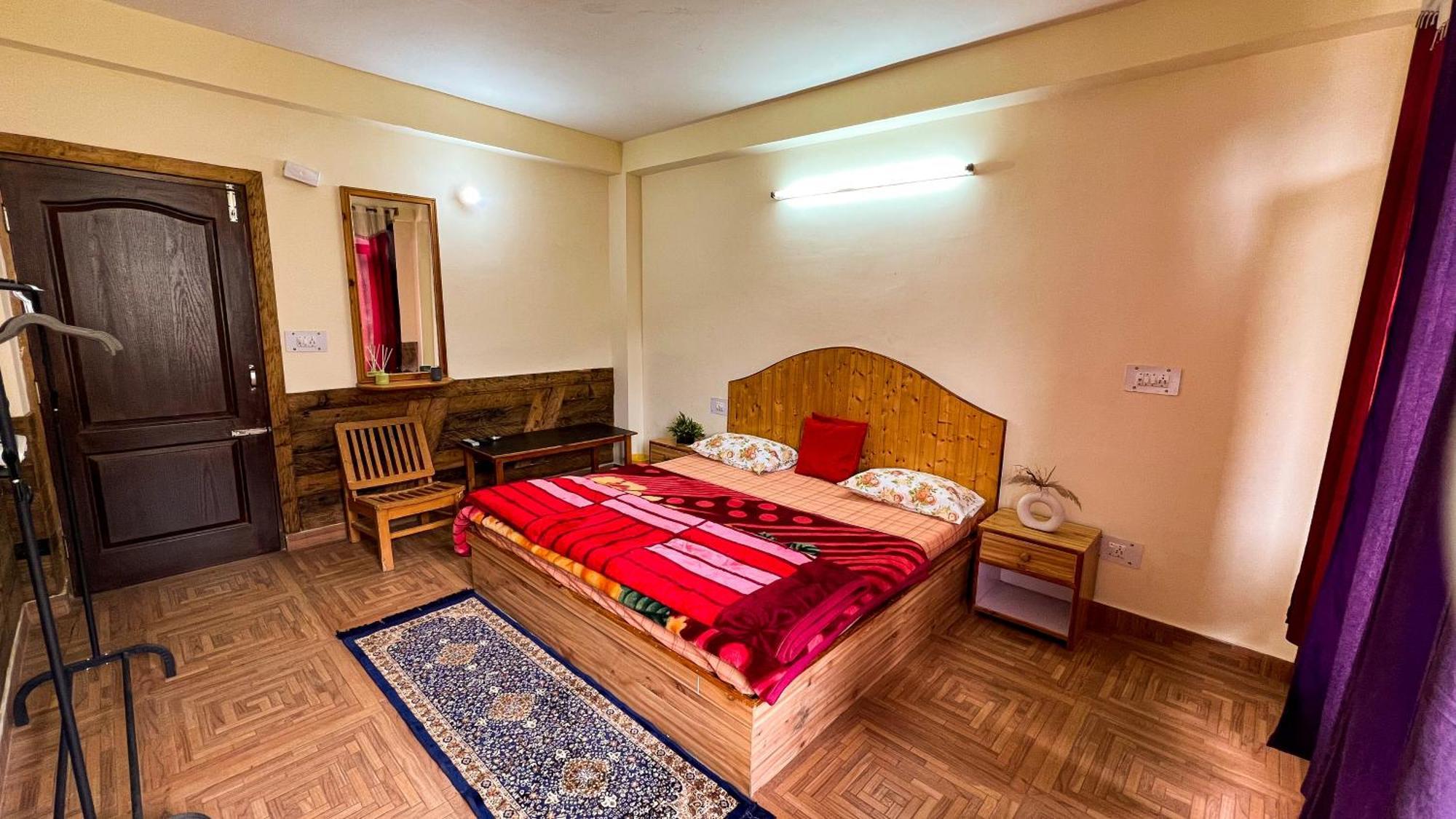 Auberge de jeunesse Yolo Backpackers - Manali Extérieur photo