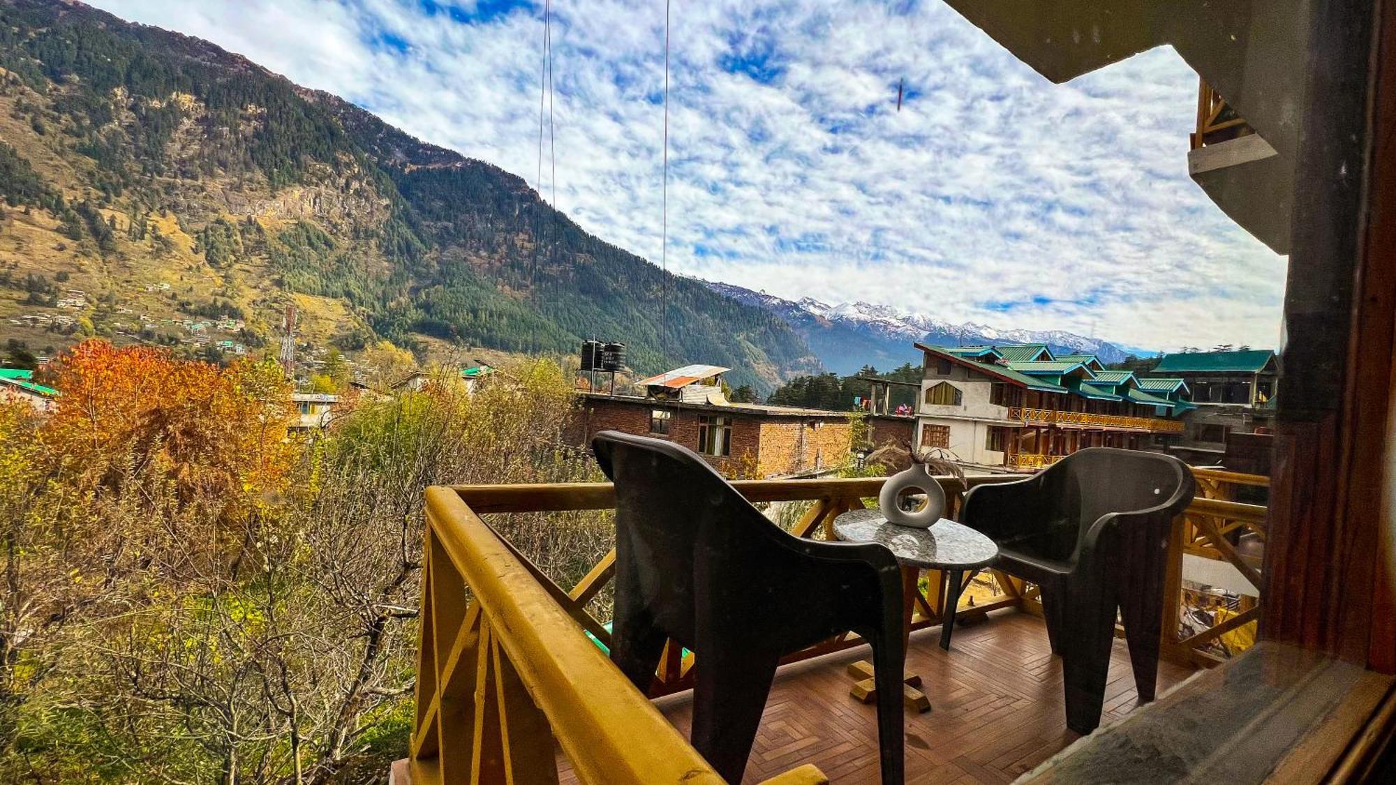 Auberge de jeunesse Yolo Backpackers - Manali Extérieur photo